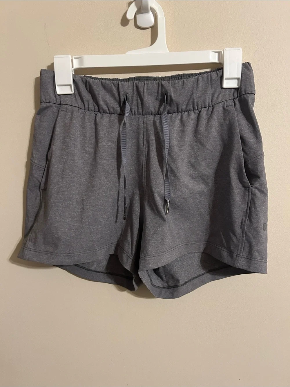 Lululemon Every Moment Short 3.5